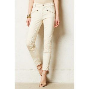 Pilcro Cream Serif Moto Ankle Zipper Jeans 26
